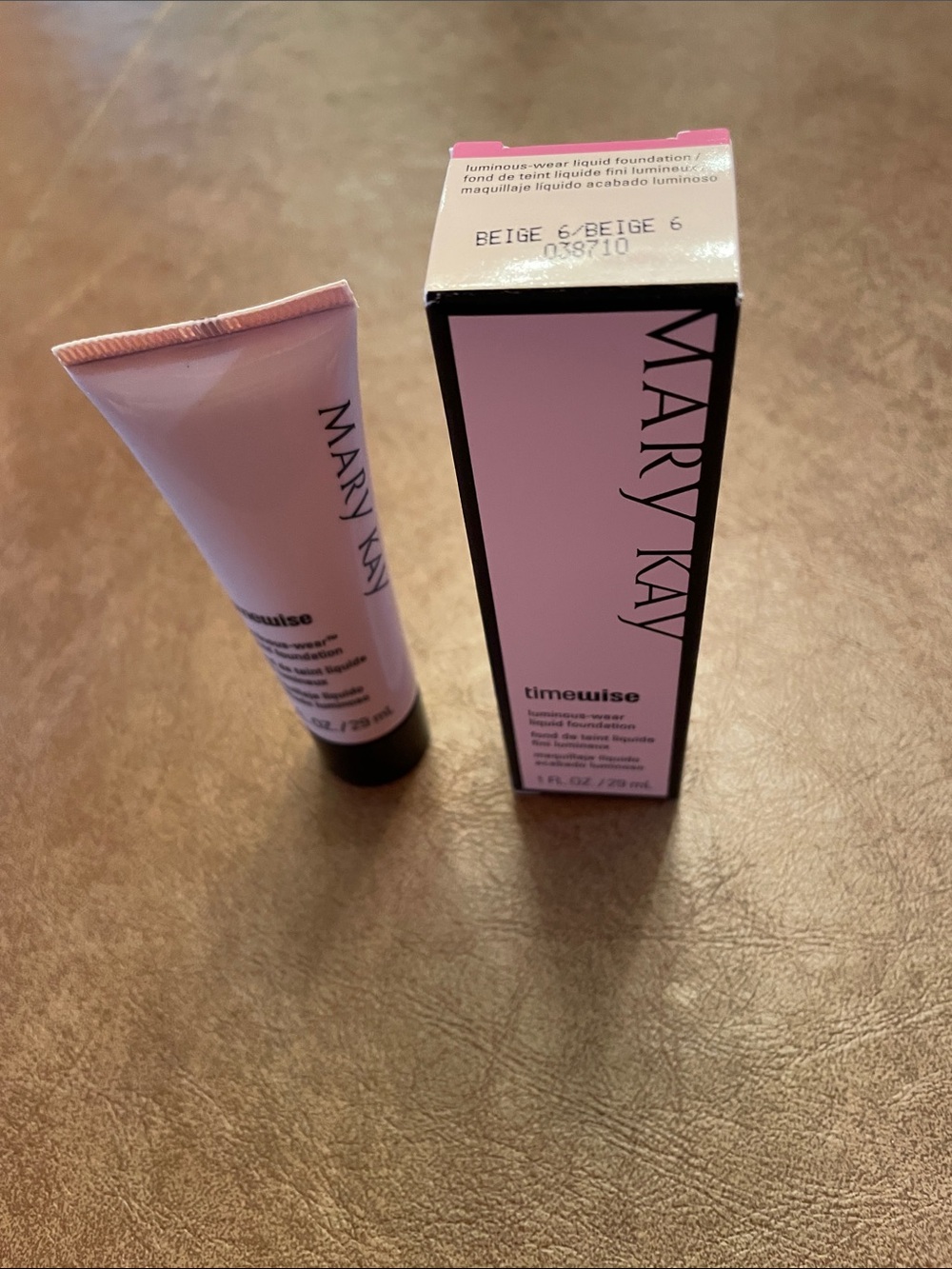 Mary Kay Discontinued Timewise Luminous-Wear Liquid Foundation - Beige 6 New